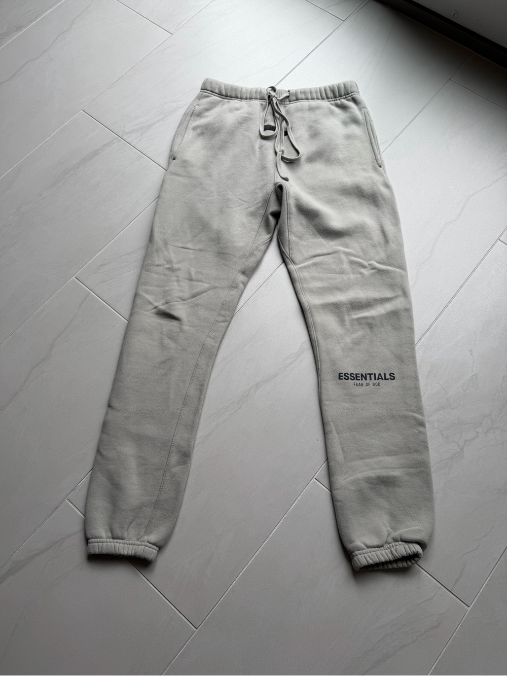 ESSENTIALS Mens Light Gray/  Green Logo Jogger Pants